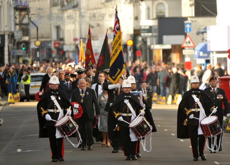 MDA131122F_SP009 Photo: Steve Pope
Remembrance Sunday, Newton Abbot. Service and wreath laying at the war memorial.
