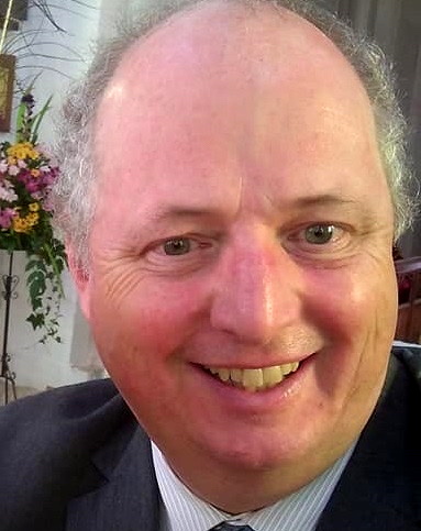 Dr Andrew Wilson