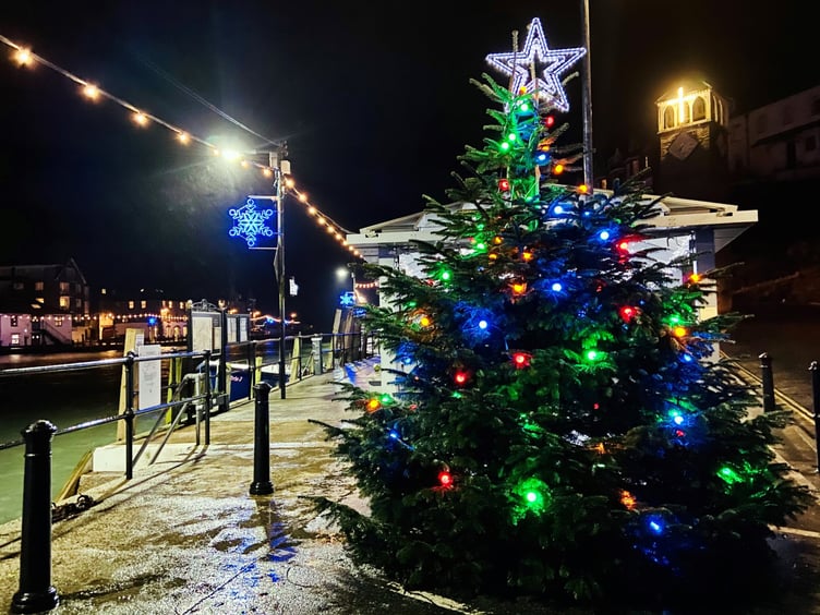 Looe is set to light up its streets this December