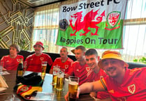 Cymru fans from Bow Street soak up the World Cup atmosphere in Qatar