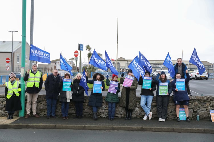 NASUWT Strike Castle Rushen High School. Photo by Callum Staley (CJS Photography)