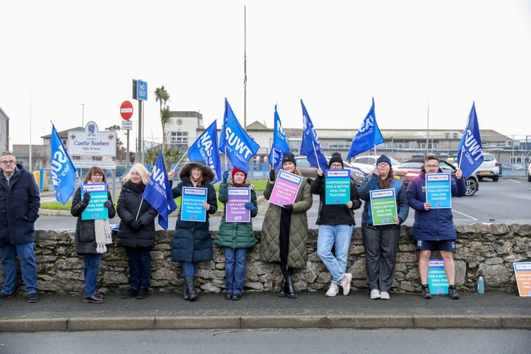 NASUWT Strike Castle Rushen High School. Photo by Callum Staley (CJS Photography)