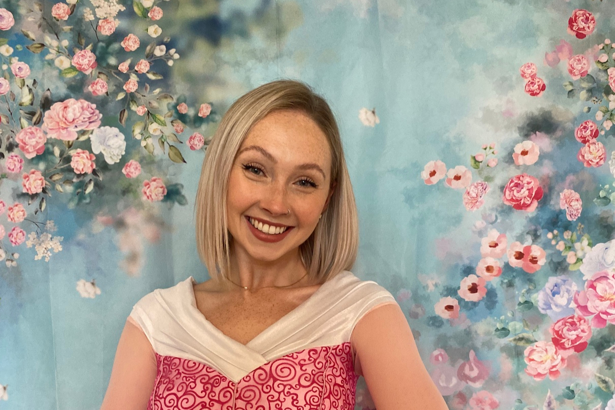 <p>Hannah Evans as Princess Aurora</p>