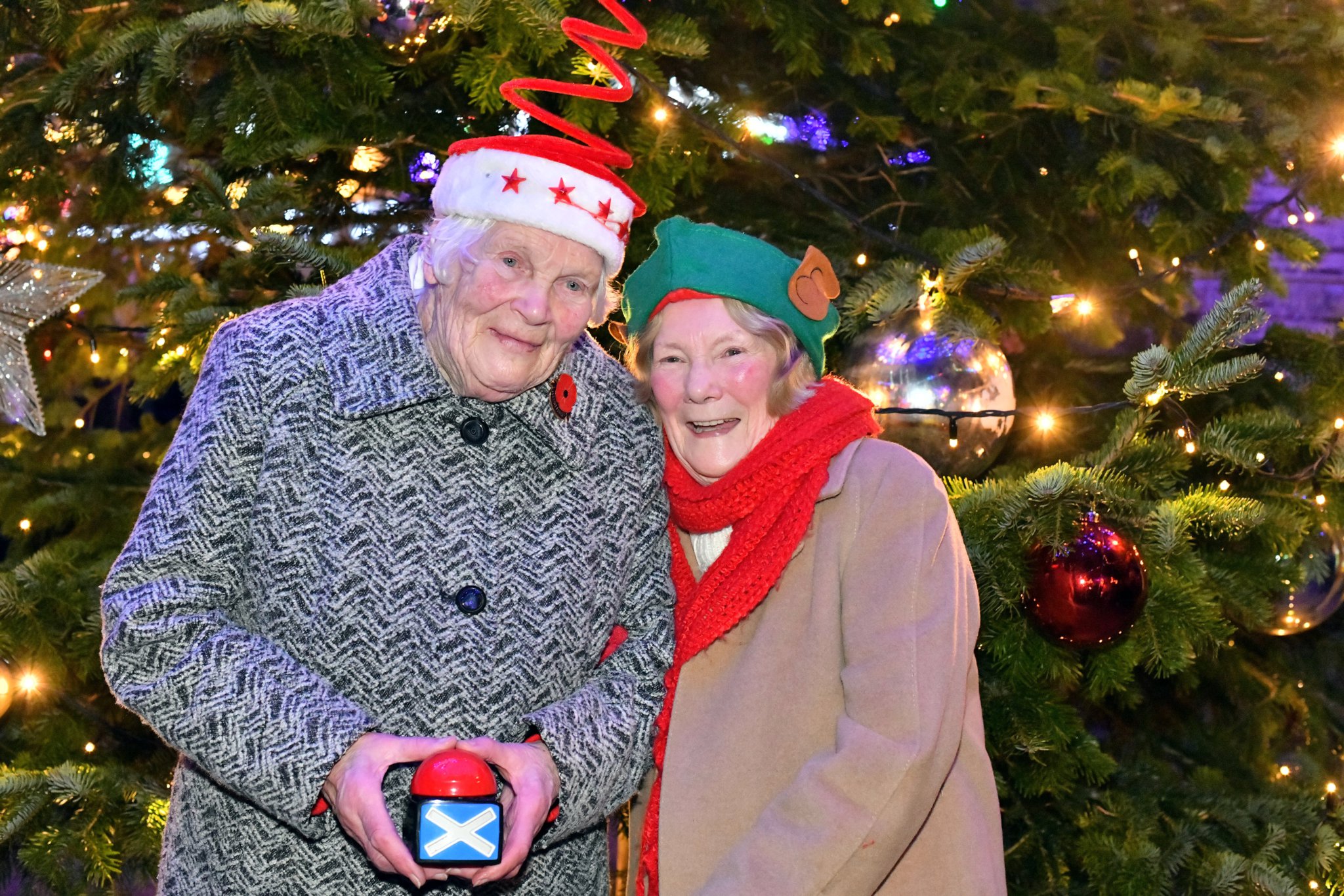 Having the honour of turning on the St Teath Christmas Lights for 2022 was the oldest resident of St Teath Pearl Pluess along with Marion Sinclair