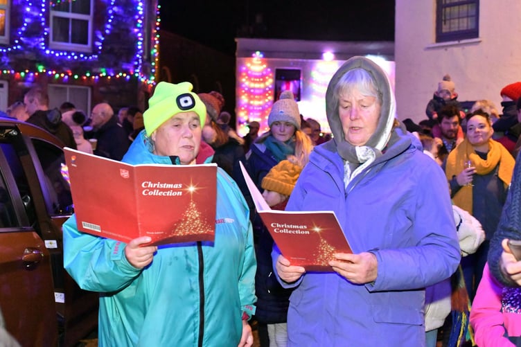Having the honour of turning on the St Teath Christmas Lights for 2022 was the oldest resident of St Teath Pearl Pluess along with Marion Sinclair