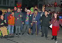 Large crowds fill Launceston town Square for light switch on