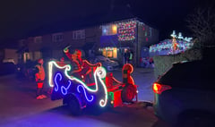 Video: Father Christmas spotted in The Chantrys and north-west Farnham