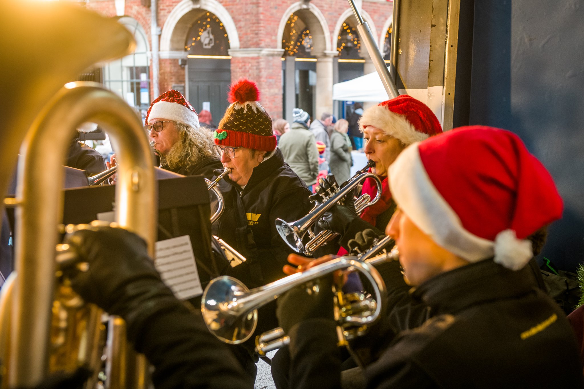Musicians serenaded shoppers with Christmas music