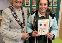 Haslemere mayor meets Christmas card competition winner