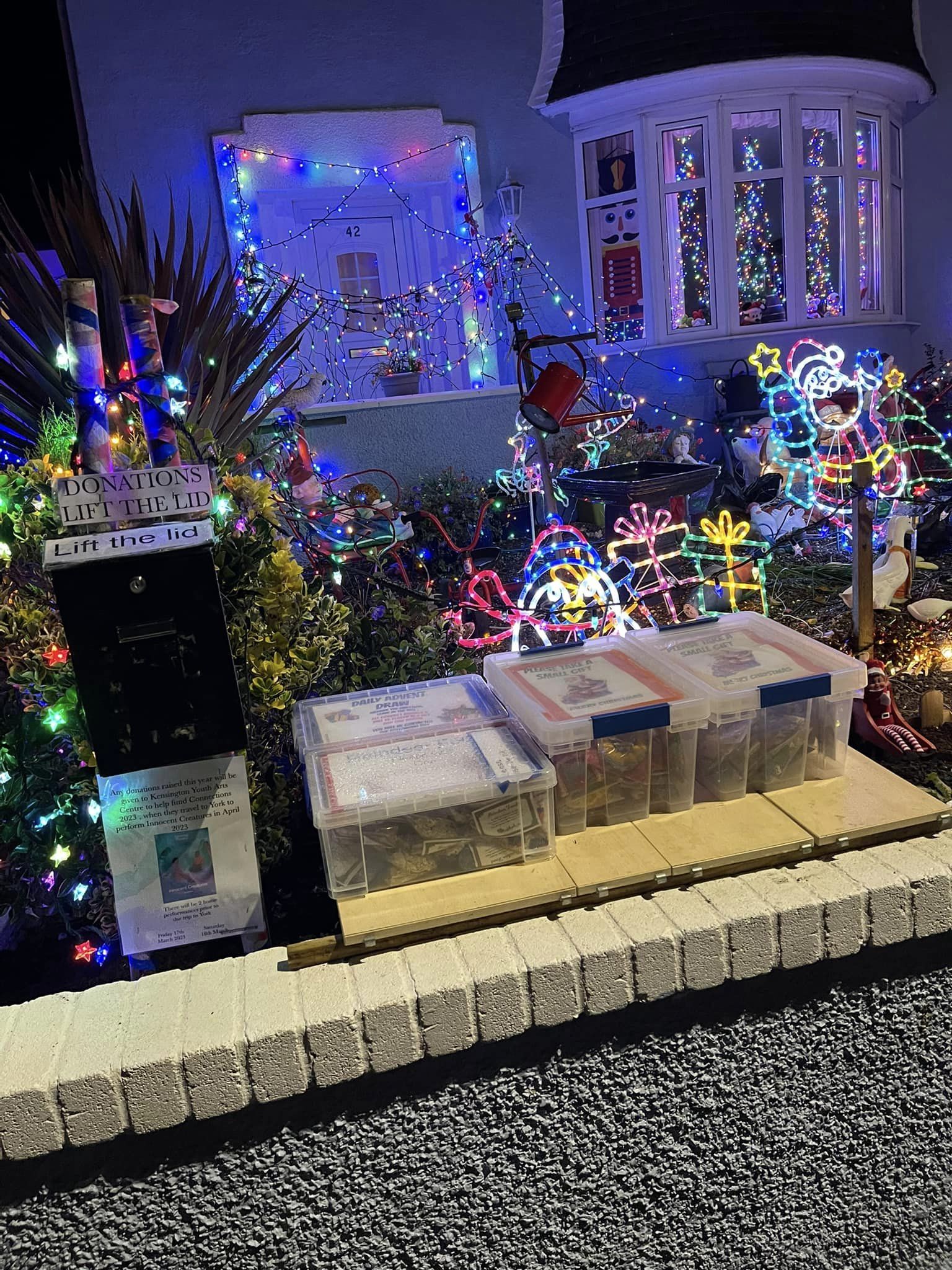 Livsey Christmas lights