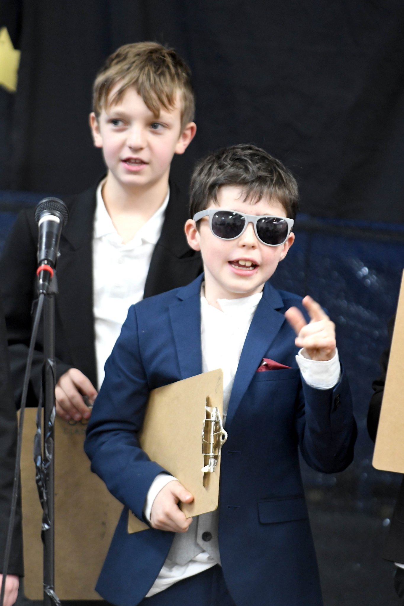 Little Stars 2022: Ashley Hill Years 5 and 6 presents the James Bond-themed 'Christmas Never Dies'