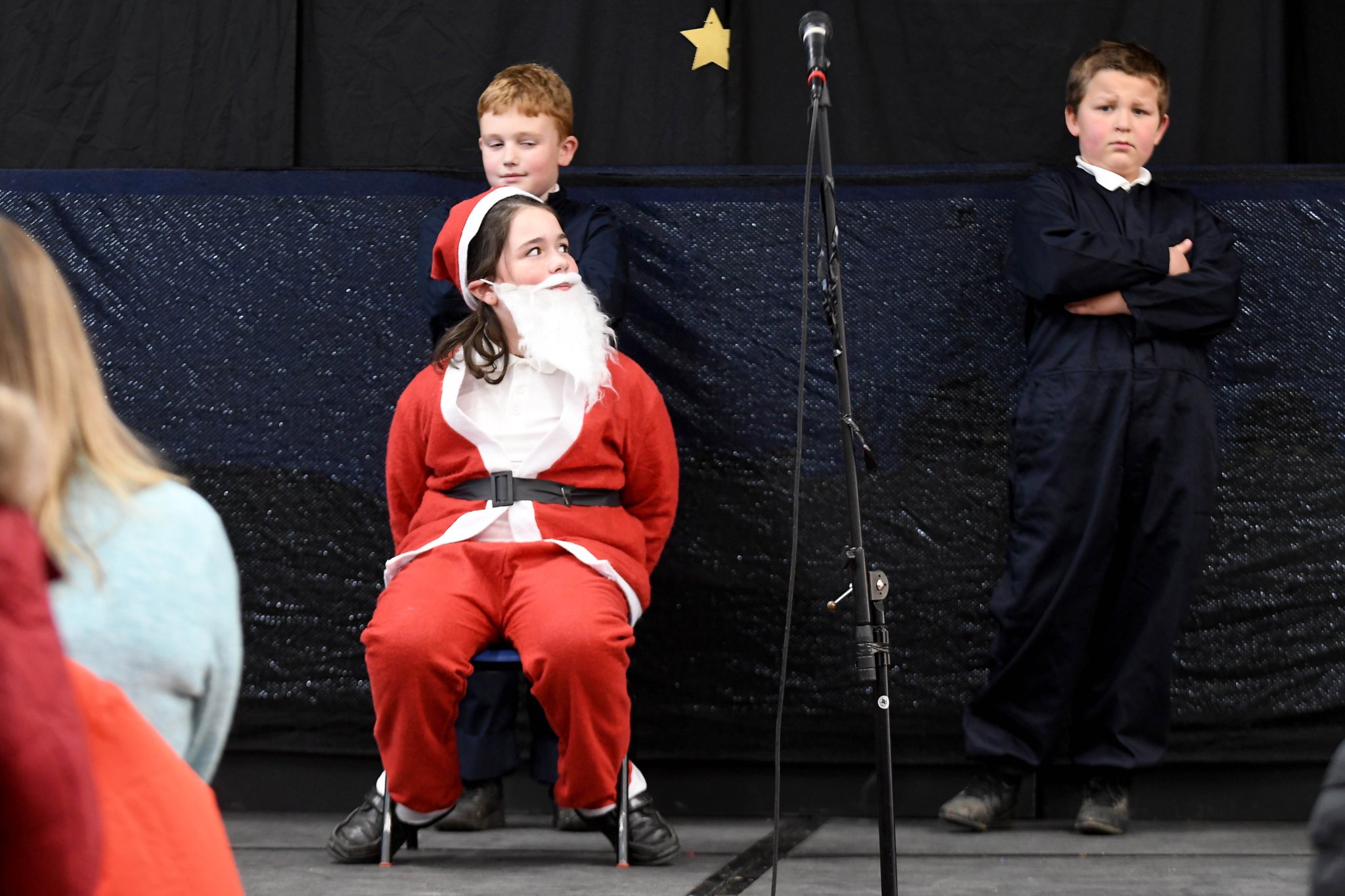 Little Stars 2022: Ashley Hill Years 5 and 6 presents the James Bond-themed 'Christmas Never Dies'