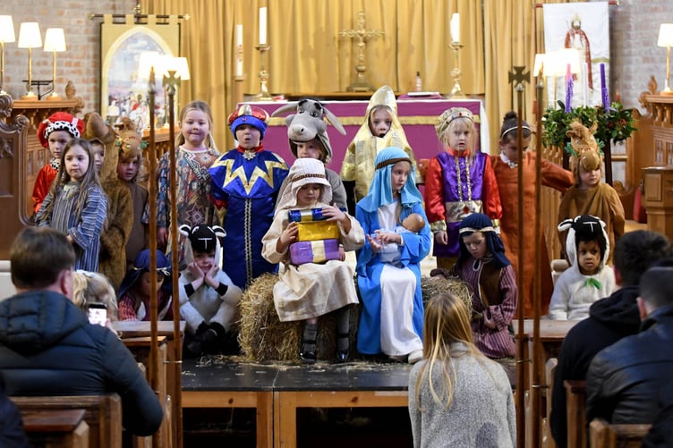 Little Stars 2022: Kewaigue school reception, Year 1 and Year 2 present ‘Whoops-a-daisy Angel’ at Braddan Church
