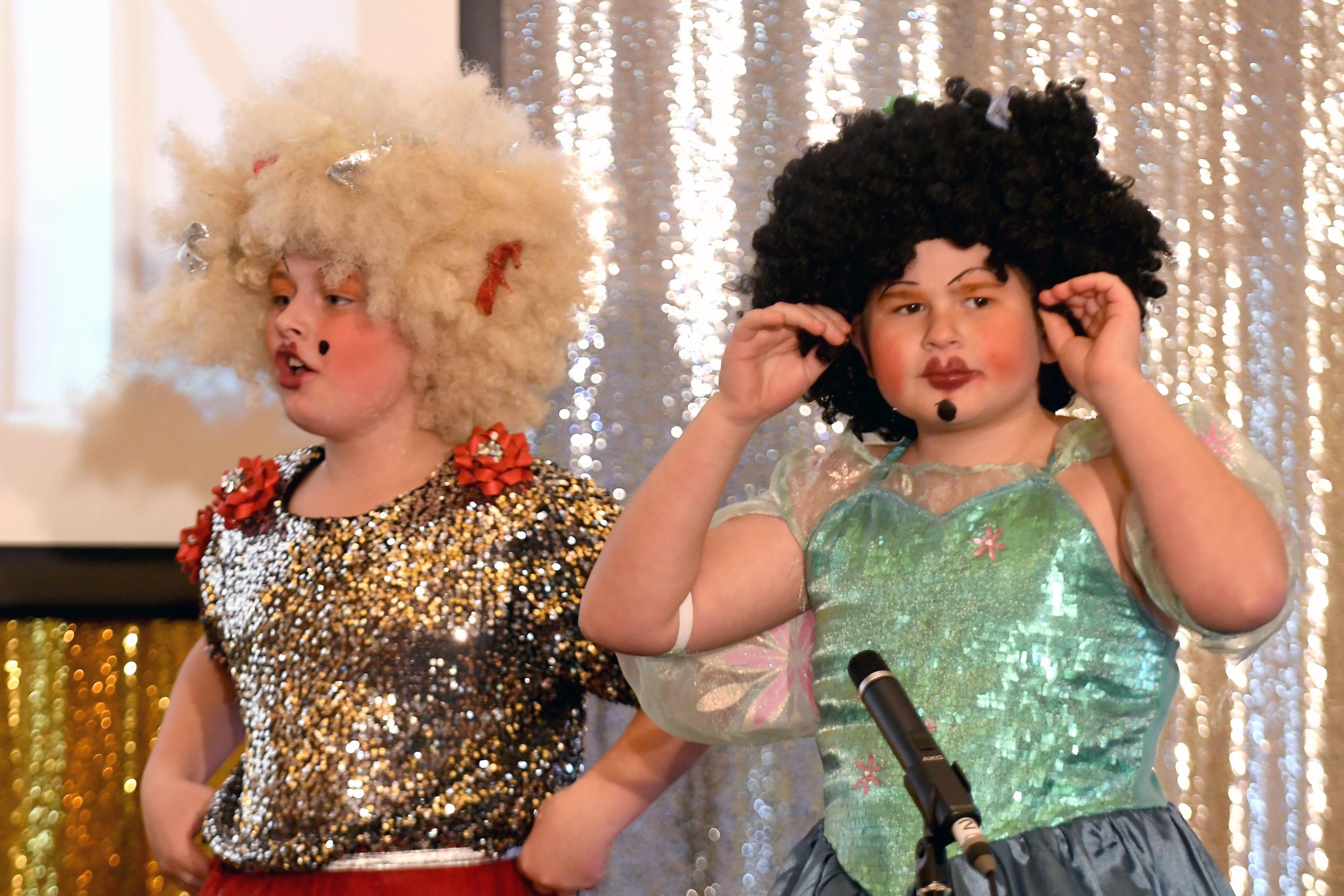 Peel Clothworkers school Year 6 present ‘Cinderella Rockafella’