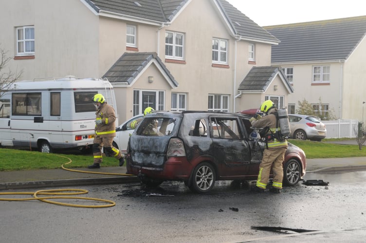 Christmas Day car fire in Peel