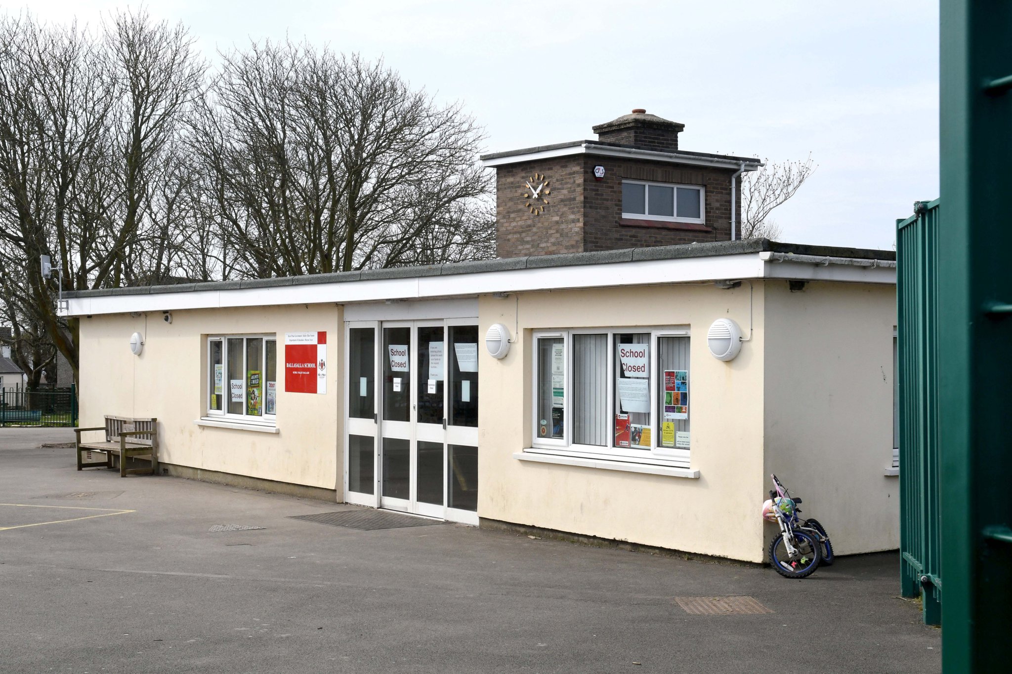 Ballasalla Primary School exterior -