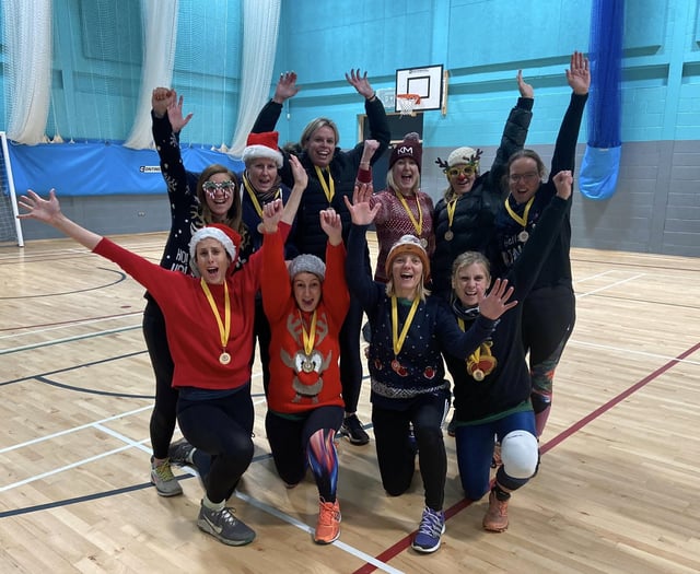 Grayshott Strikers smash it in indoor cricket finale
