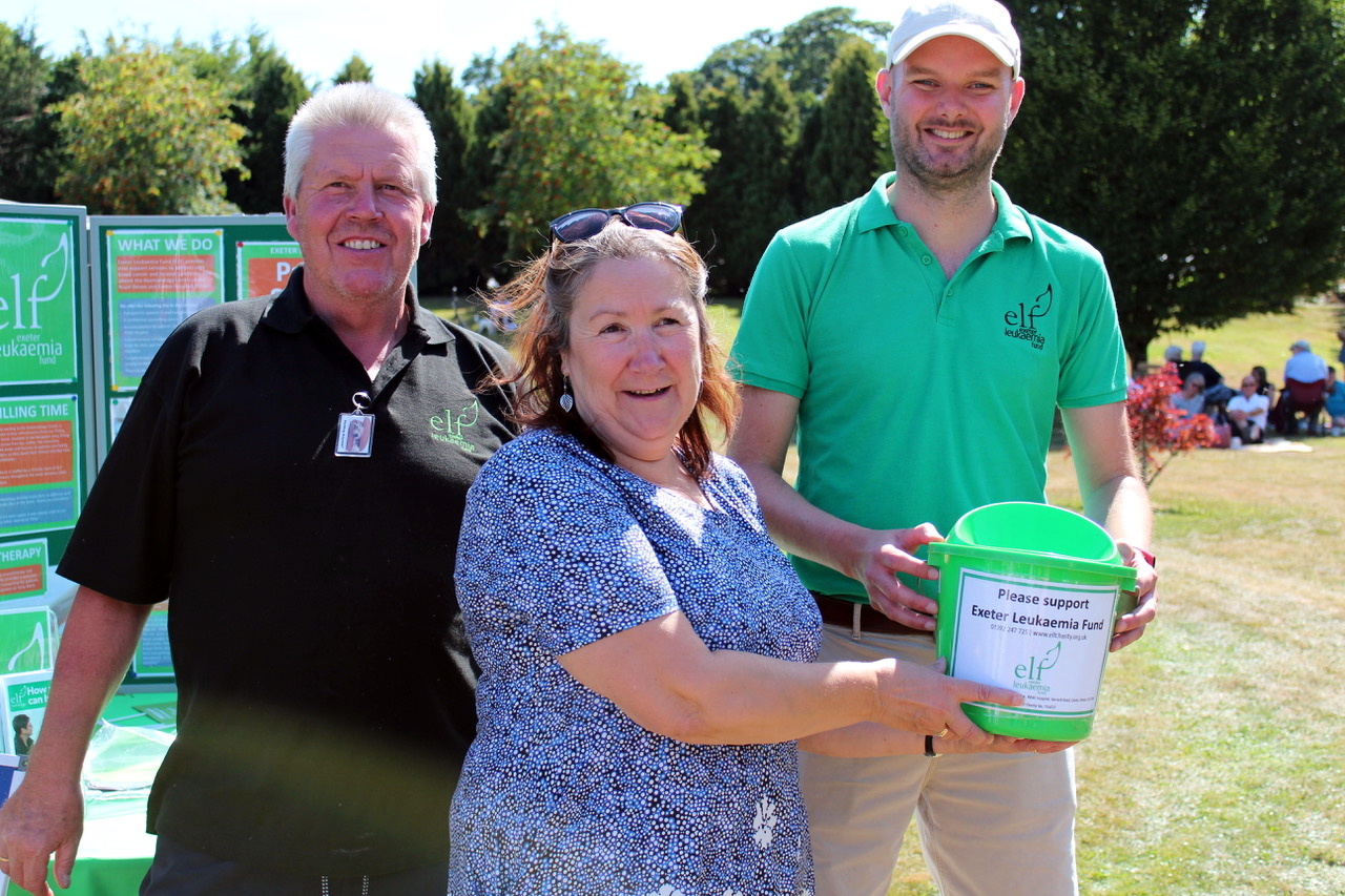 Andre and Bridget Pike with ELF County Fundraiser, Andy Jordan at the Cream Tea which raised £2,500 for ELF. SR 5775