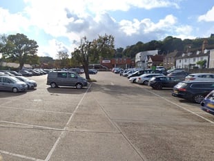 Tories pledge to pilot 30 minutes' free parking in Waverley car parks