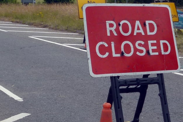 Road Closed sign.