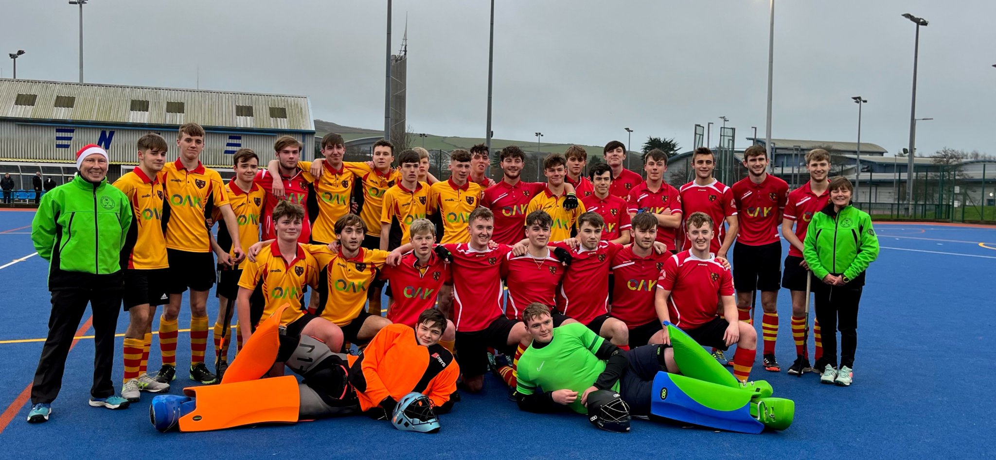 The under-18s boys versus under-21 boys contest ended with a 5-2 victory for the latter thanks to goals from Scott Mason (2), Nathan Evans and Alex Freer