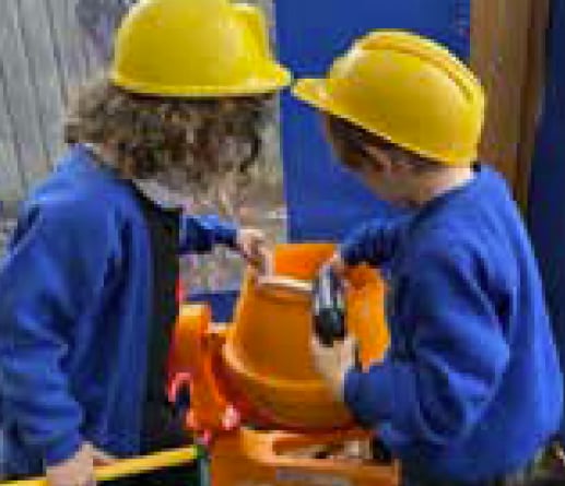 Liphook infant and junior school pupils play with construction toys, January 2023.