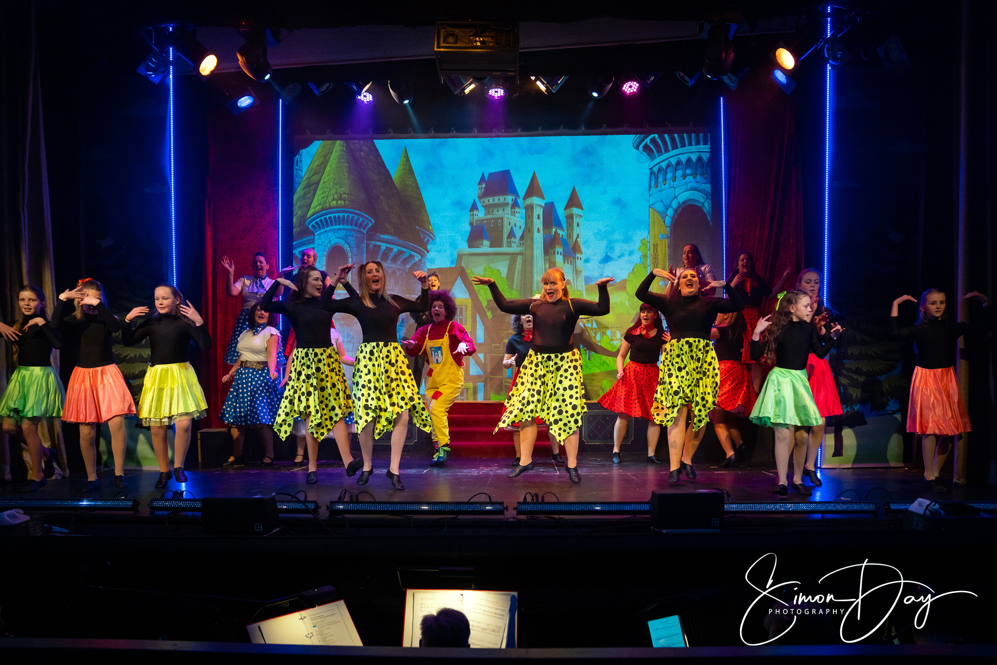 Sleeping Beauty, presented by Newton Abbot and District Musical Comedy Society, really did deliver.
Pictures: Simon Day Photography (Jan 2023)