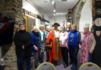 Friendship Club visits Mayor’s Parlour