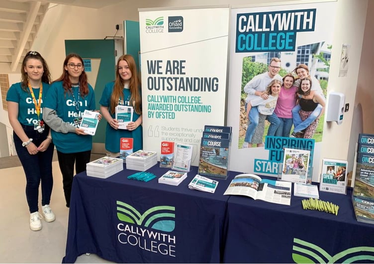 Student Ambassadors welcoming visitors