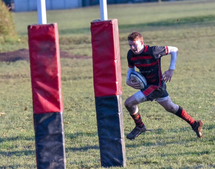 Ed Thomas crosses the line for one of his four tries
