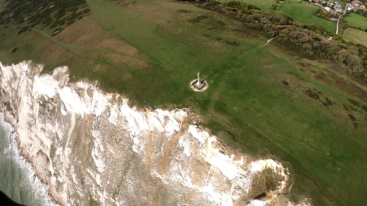 Tennyson Monument