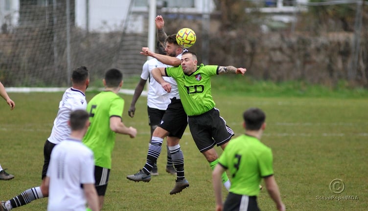 Photo: Steve Pope MDA040223A_SP004 South West Peninsular League Premier East football. Ten goals in total as Teignmouth AFC entertain Dartmouth. A full-time score of 7-3.