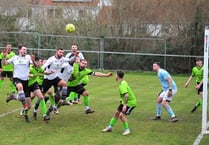 Match Gallery: Teignmouth AFC versus Dartmouth