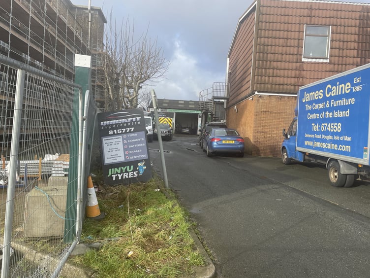 Quickfit garage in Douglas