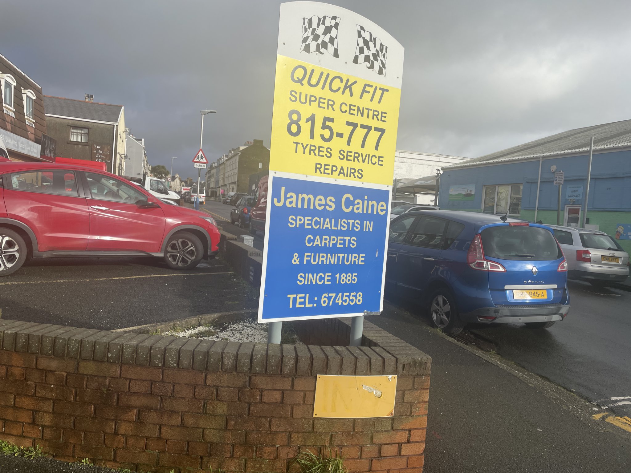 Quickfit garage in Douglas