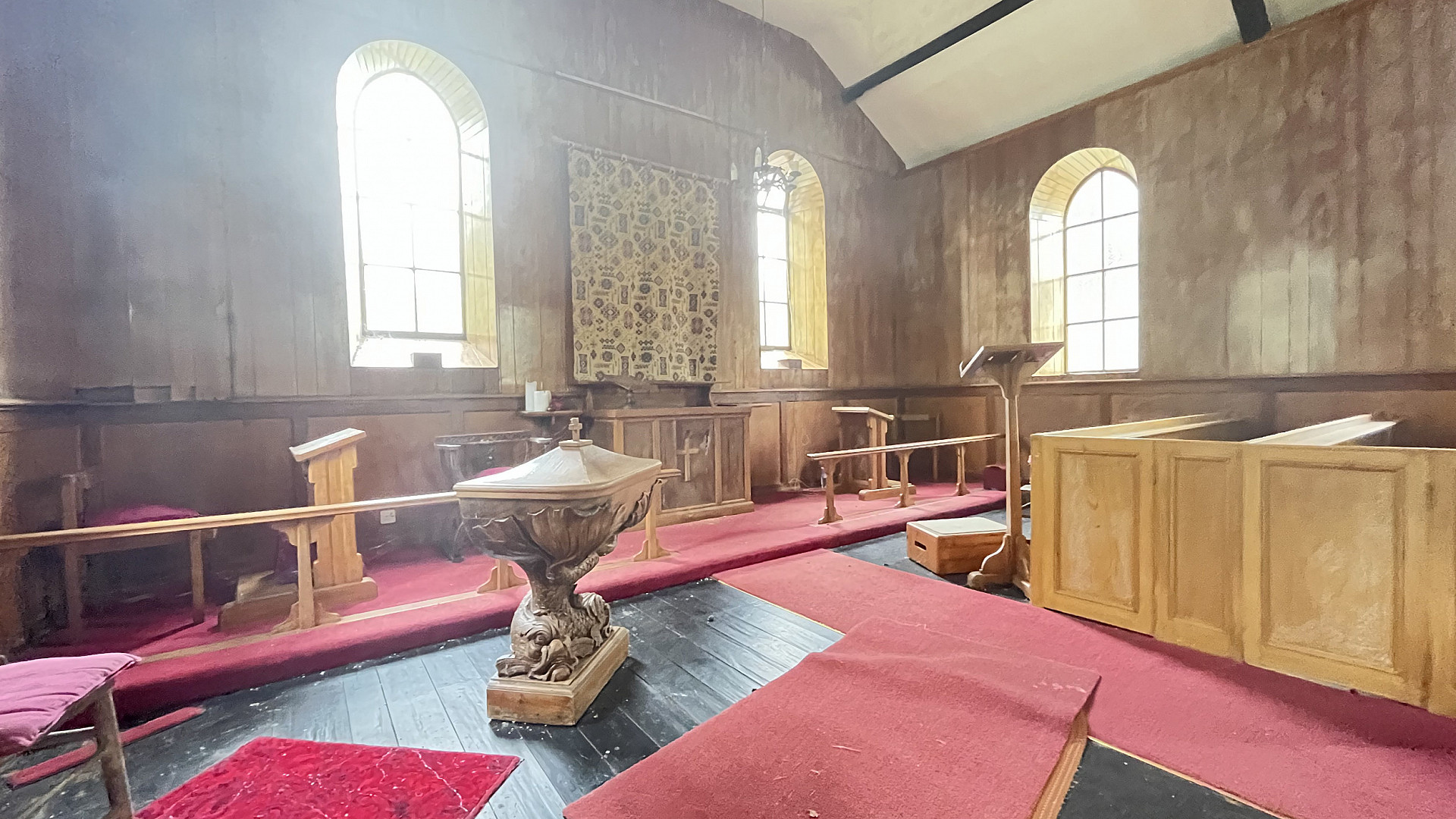 Glen Auldyn Chapel, Cowley Groves