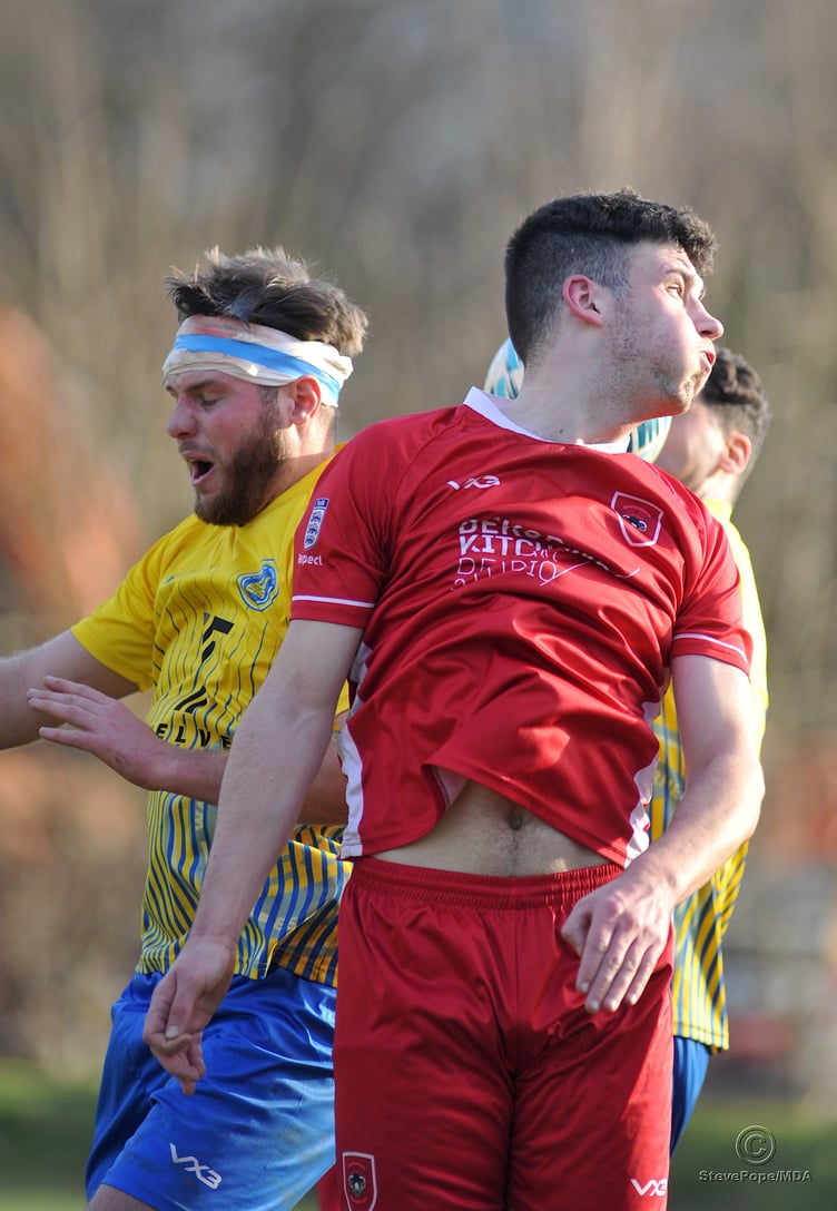 Watts Blake and Bearne versus Kingsteignton Athletic