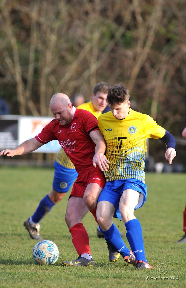 Watts Blake and Bearne versus Kingsteignton Athletic