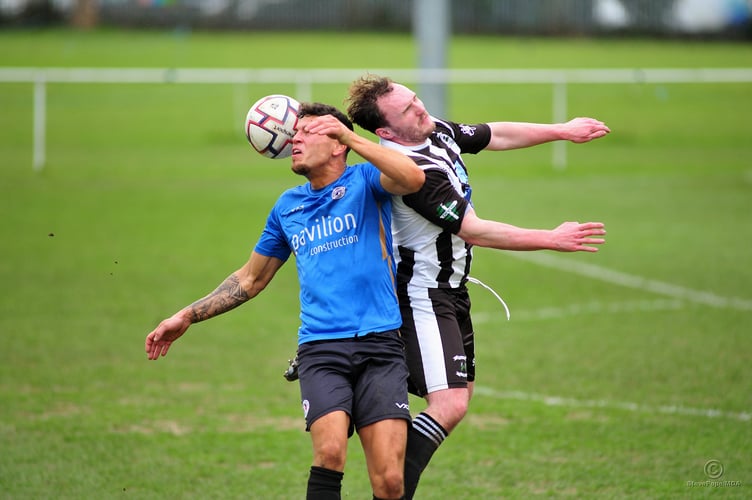 Newton Abbot Spurs versus Holsworthy