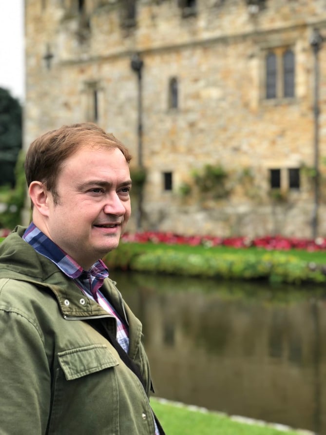 Gareth Streeter author of Arthur Prince of Wales