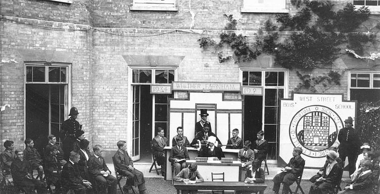 West Street Boys’ School's 1934 carnival tableau