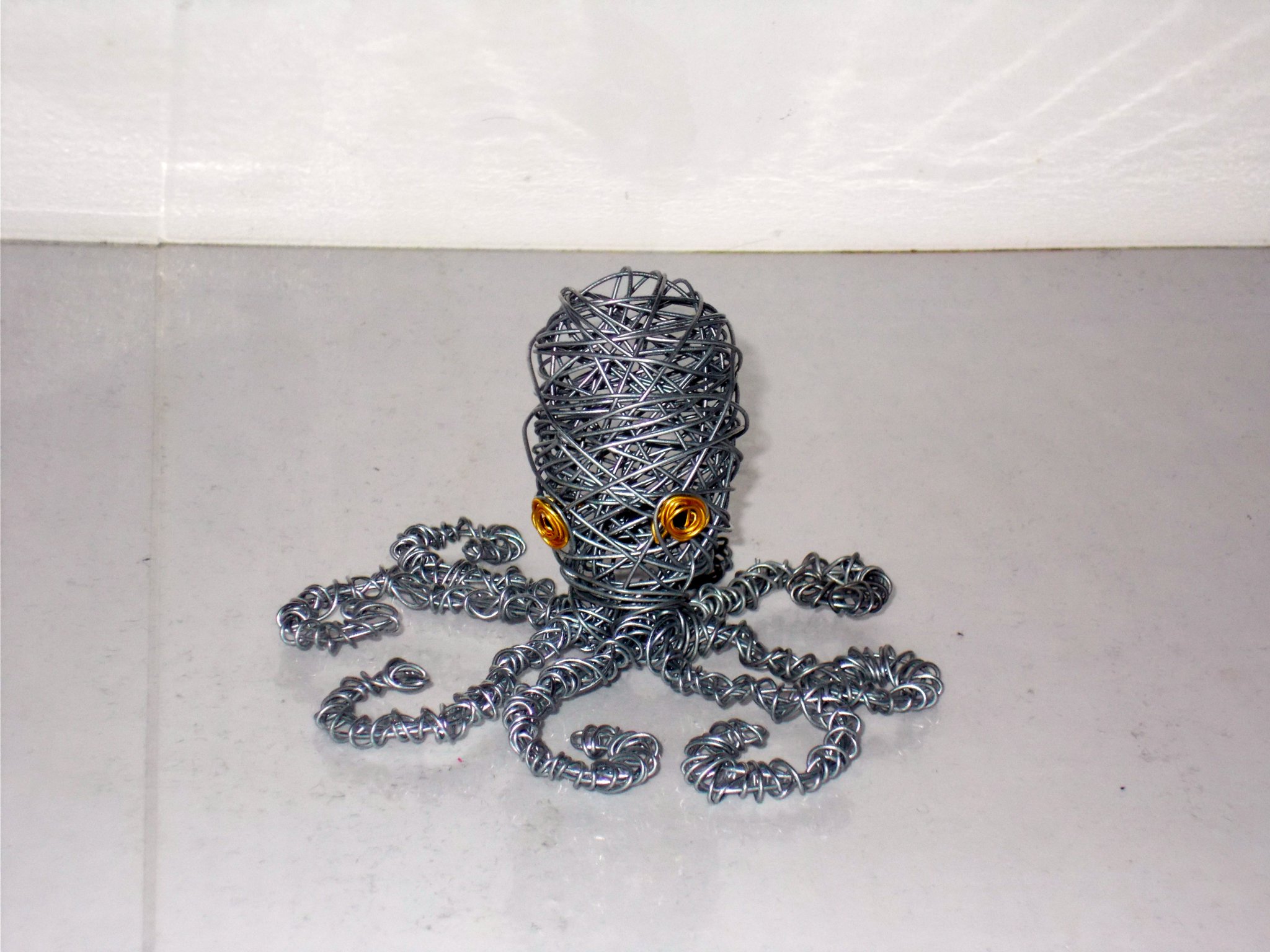 A wire sculpture made by Daniel O’Connell