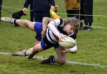 Rugby: Reeds Weybridge 12 Farnham 13