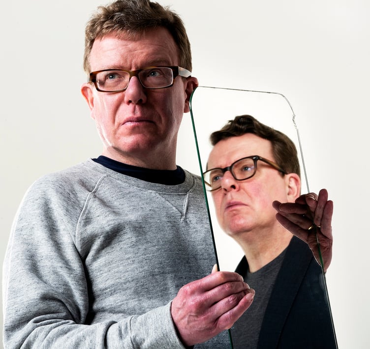 Craig and Charlie Reid, The Proclaimers. Seen here in studio shoot in Leith in 2022. Edinburgh, Scotland, UK Edinburgh, Scotland UK 26/02/2022
© COPYRIGHT PHOTO BY MURDO MACLEOD
Tel + 44 131 669 9659
Mobile +44 7831 504 531
Email: m@murdophoto.com
A22G5C
