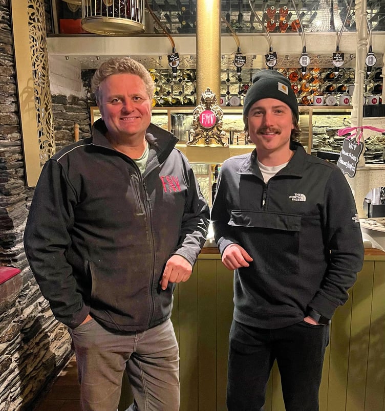 Ian Swindells, Foraging Vintners with Matt Hawkins, Hawkins Barbecue