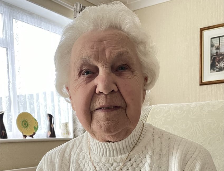 <p>Evelyn Miller</p>