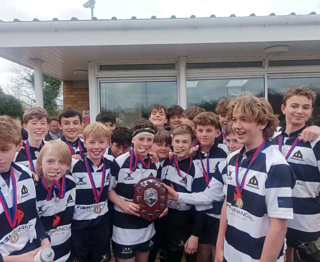 Farnham’s under-13 boys beat Alton to win Hampshire Waterfall Cup