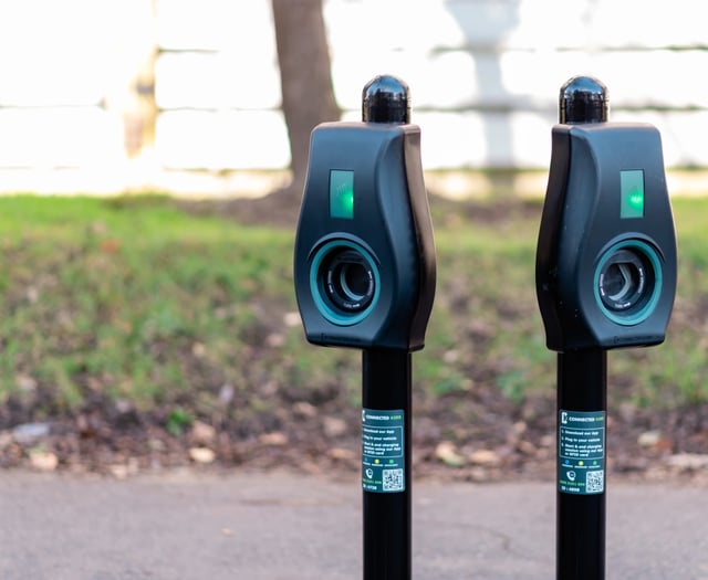 New deal aims to rollout power to the people driving electric cars