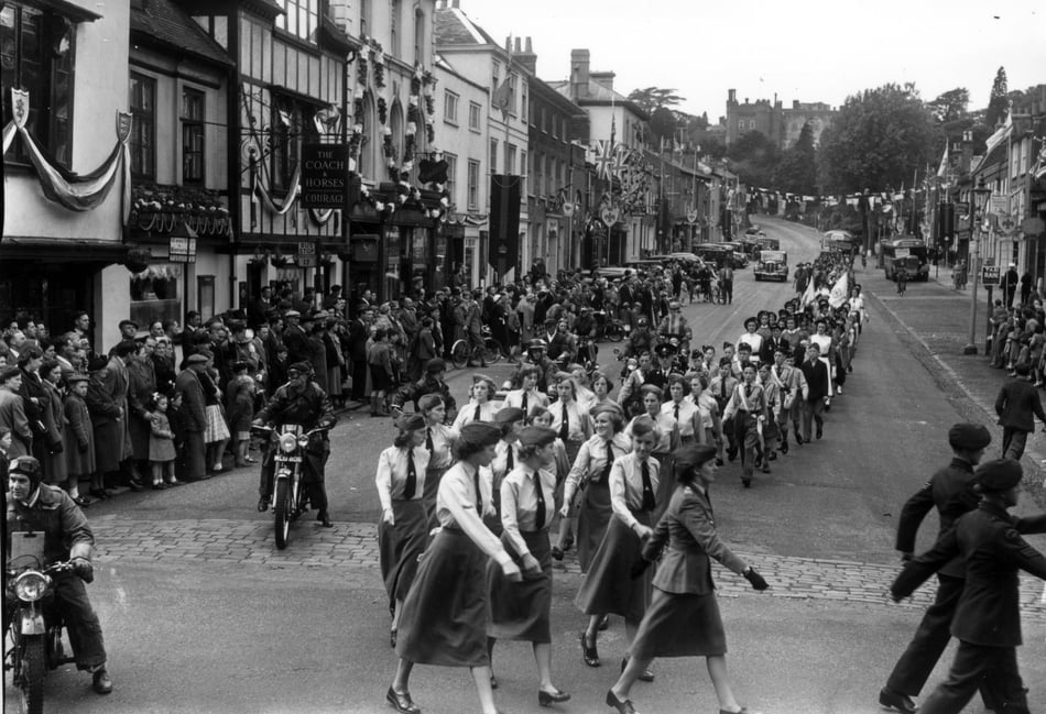 <p>Farnham's Coronation united service parade to St Andrew's parish church on June 5, 1953</p>