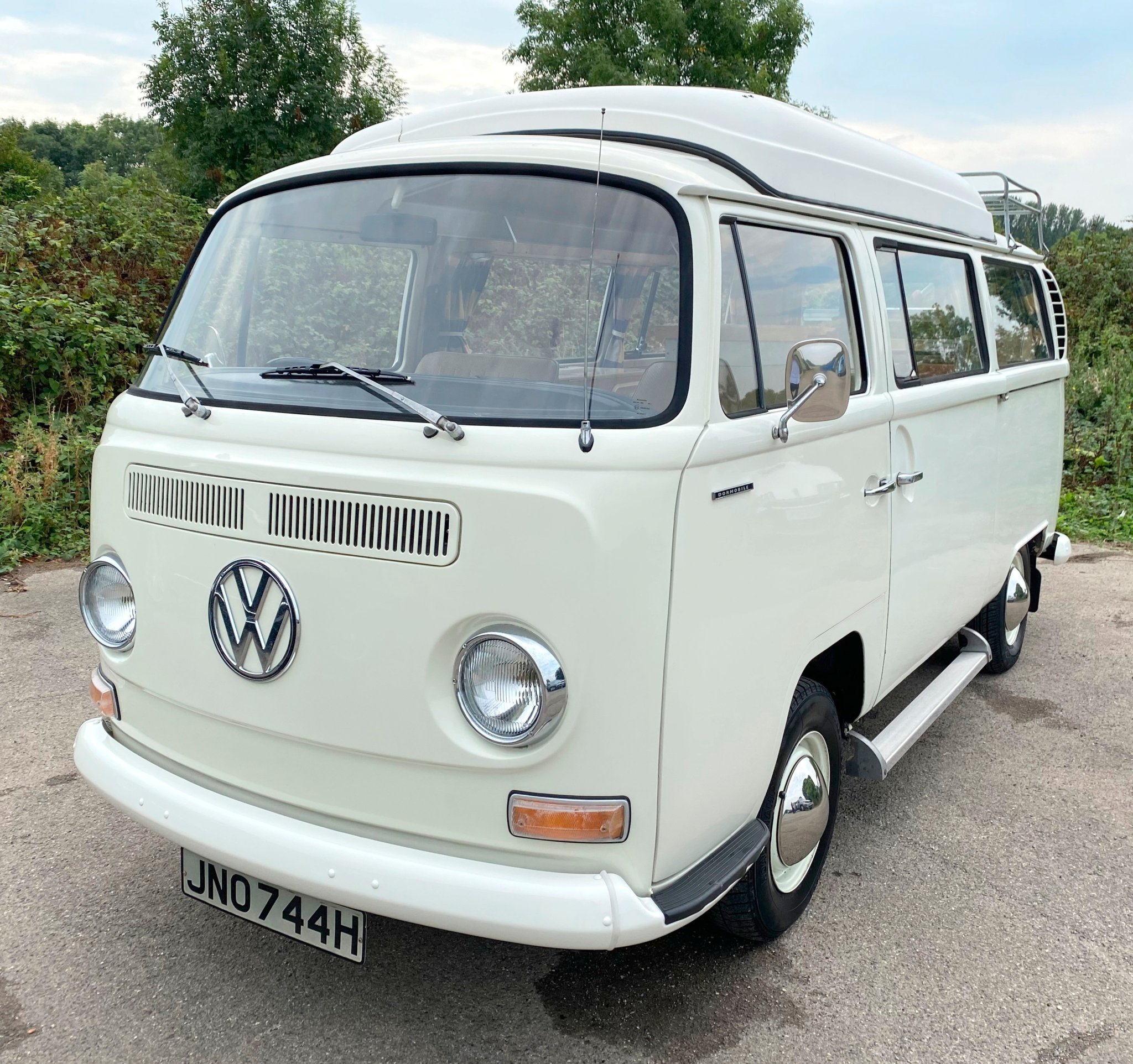 TOP LOTS – Being auctioned by Ewbank’s on Friday 31 March are a 1970 Volkswagen T2 Dormobile.